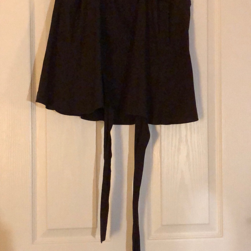 Vest with tie - Picture 2 of 2